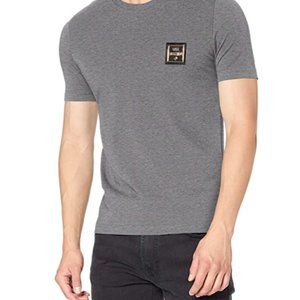 Men's slim short sleeve square logo badge T-shirt